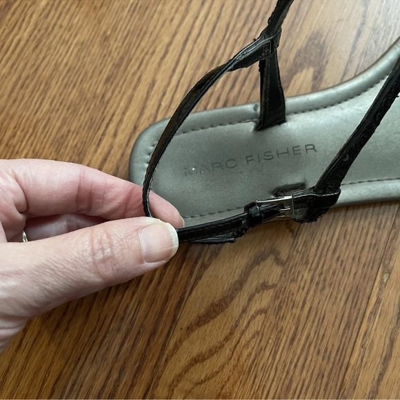 Marc Fisher Sequined Flat Sandals Size 7.5 Women - Picture 6 of 8